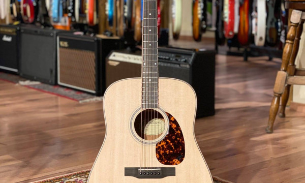 Guitares acoustiques & electro-acoustiques
