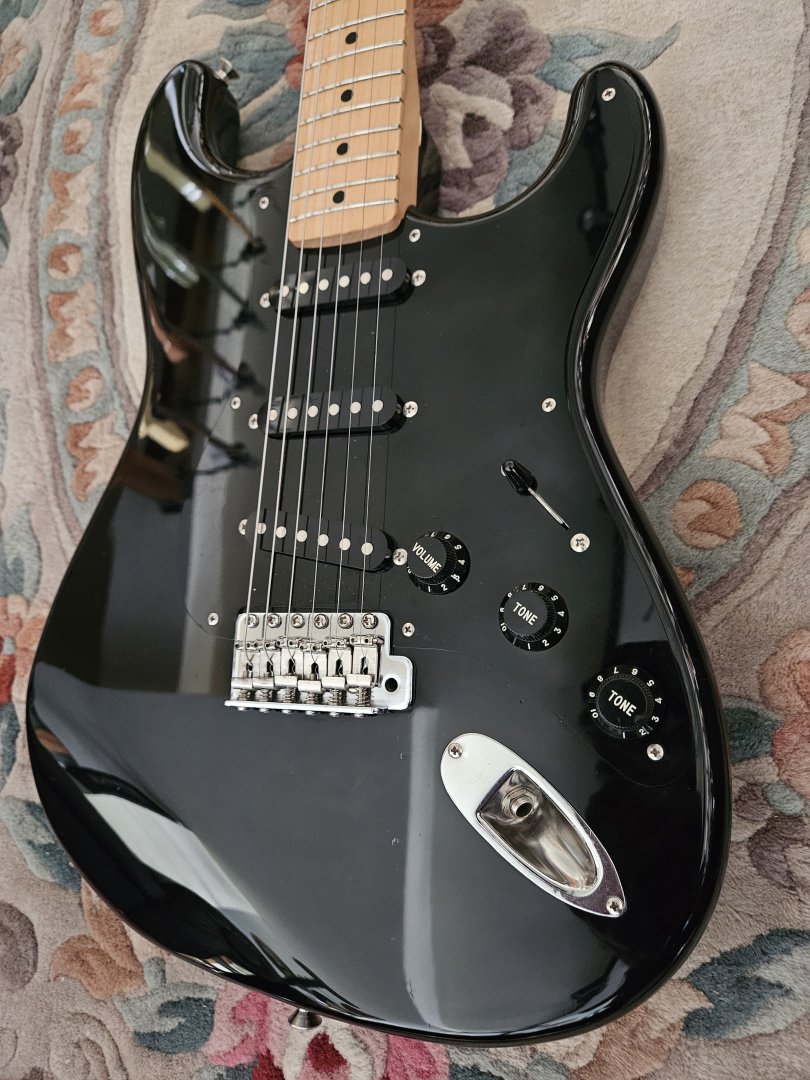 Guitarra eléctrica SQUIER Silver Series Japan 1993 Strat Black