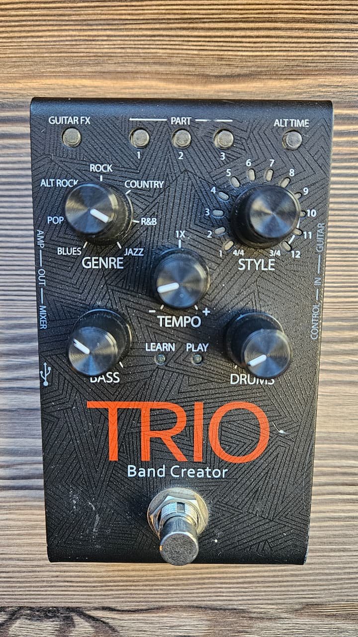 DIGITECH TRIO Band Creator