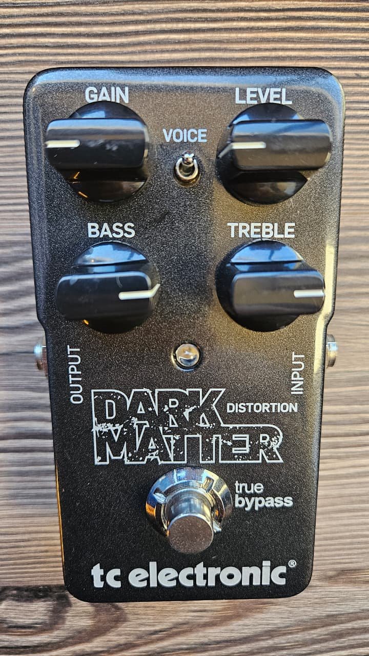 TC ELECTRONIC Dark Matter Distortion