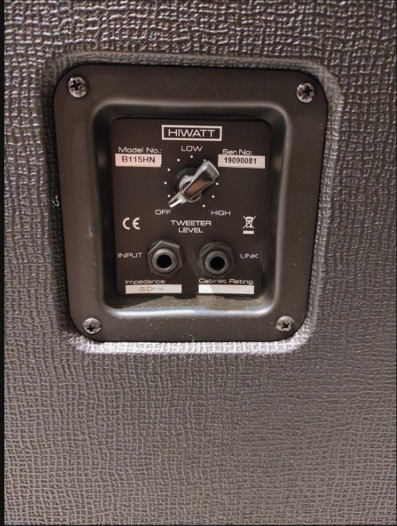 HIWATT B115HN Bass Cabinet Black