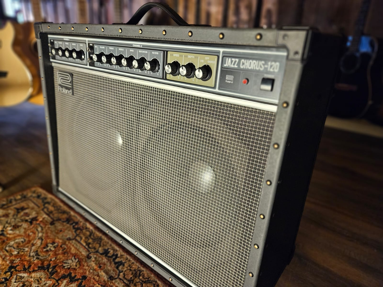 ROLAND Jazz Chorus JC-120 Japan