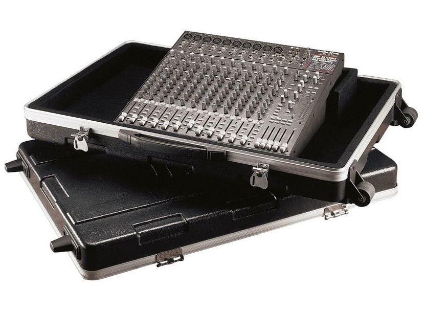 GATOR G-MIX 20X30 à Roulettes pour Table de Mixage