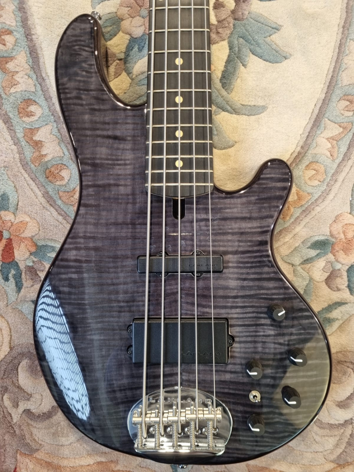 Basse LAKLAND Skyline P 55-02 Deluxe Translucent Black