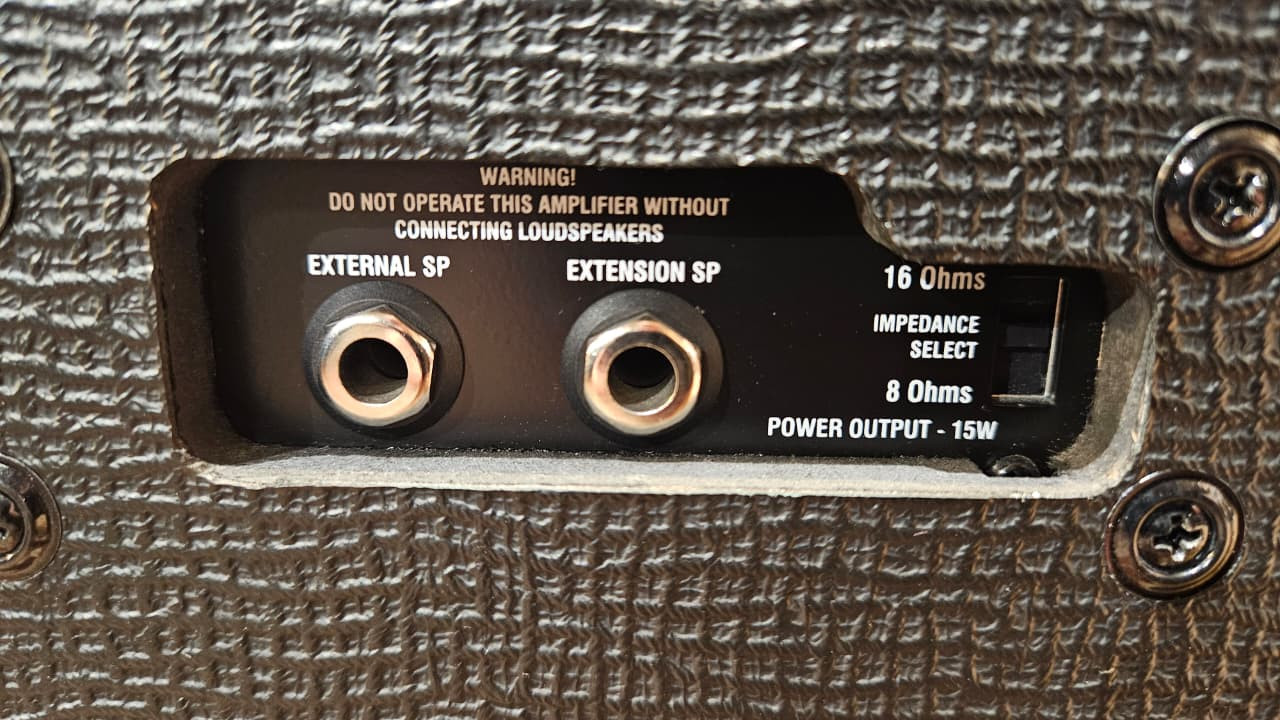 Amplificador VOX AC15C1