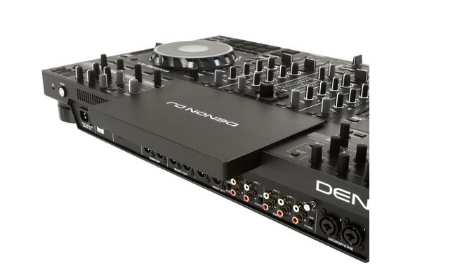 Controladora DENON DJ Prime 4+