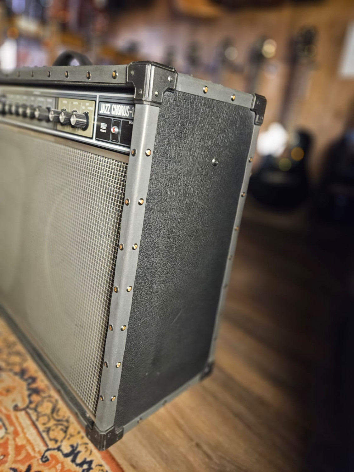ROLAND Jazz Chorus JC-120 Japan