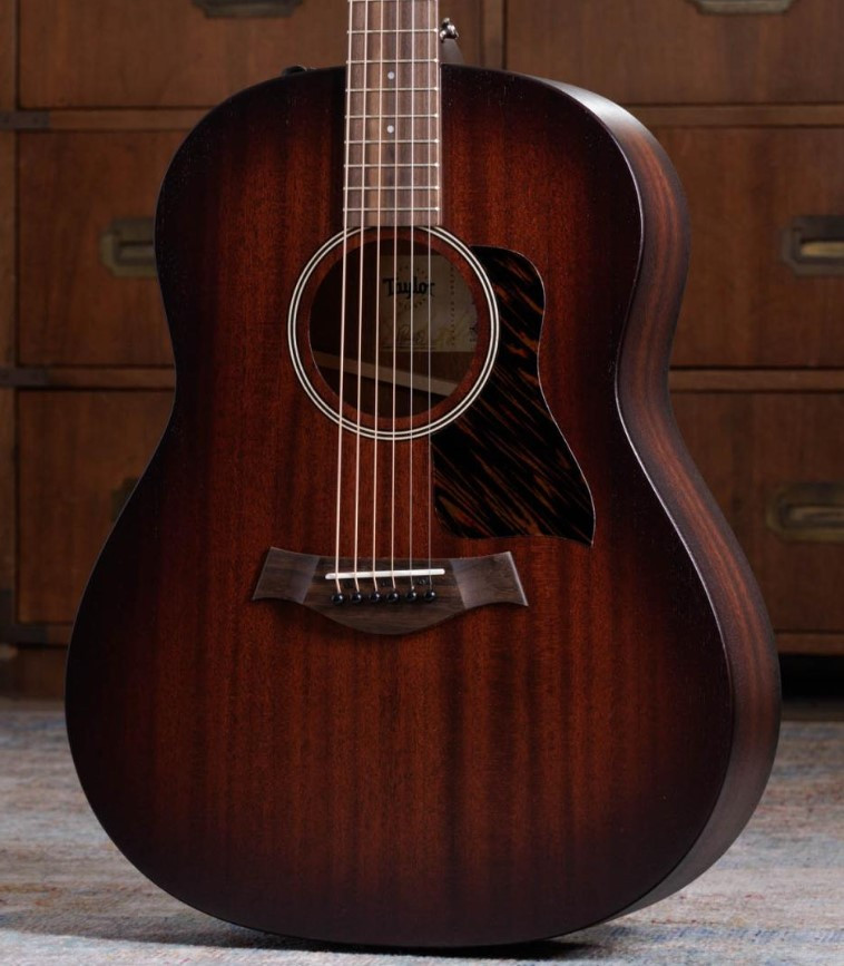 Guitare electroacoustique TAYLOR AD27e