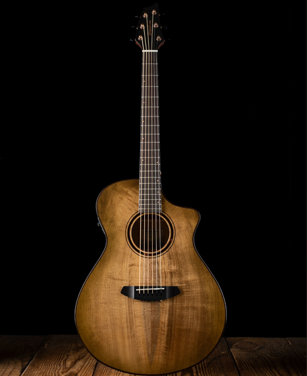 BREEDLOVE Pursuit Exotic S Concert CE SG