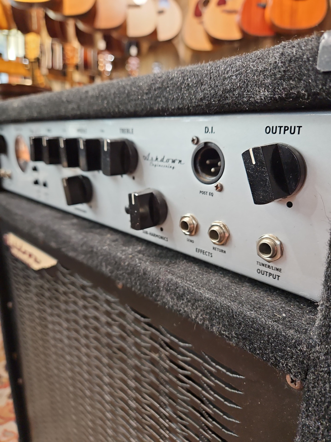 Combo basse ASHDOWN MAG 300 EVOII 115 - Occasion