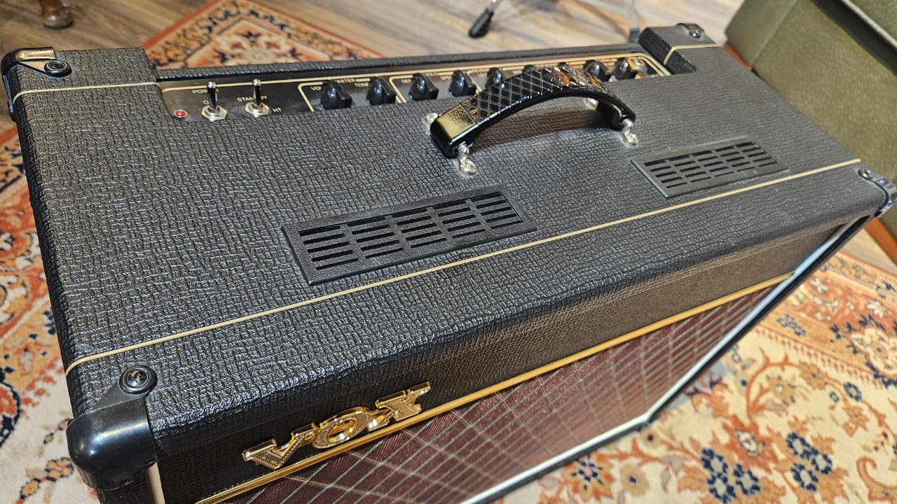Amplificador VOX AC15C1