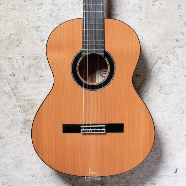 Guitare classique ALHAMBRA 6 Ébène blanc