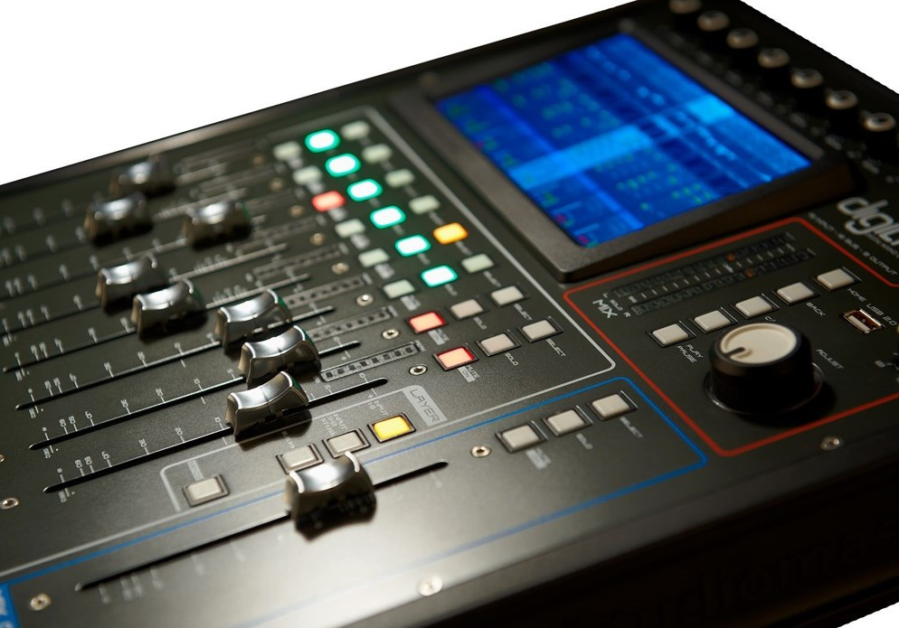 Table de mixage numérique STUDIOMASTER Digilive 16