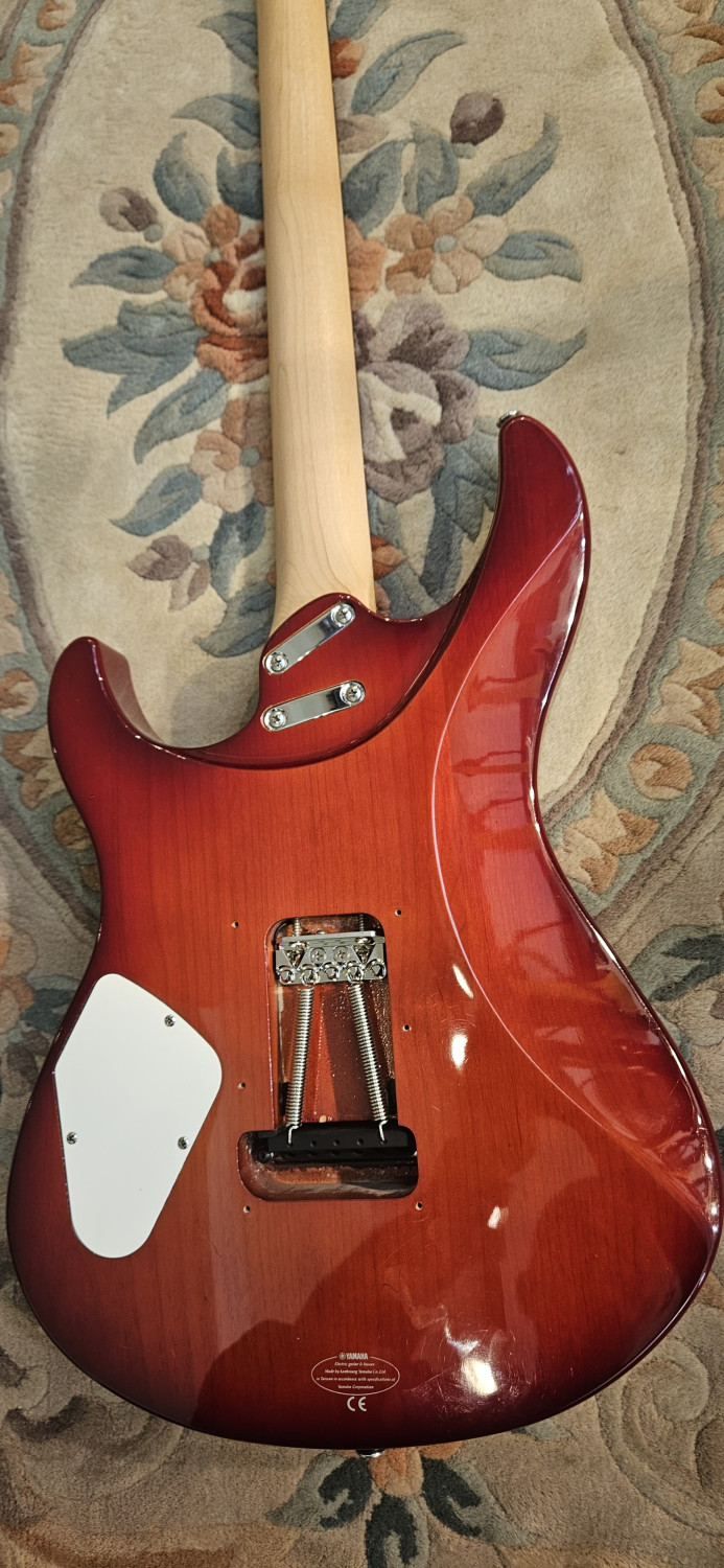 Guitarra eléctrica YAMAHA Pacifica 604w