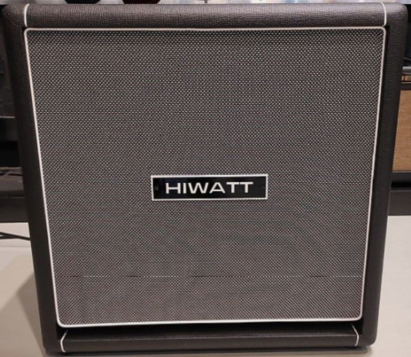 HIWATT B115HN Bass Cabinet Black