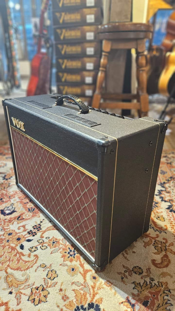 Amplificador VOX AC15C1