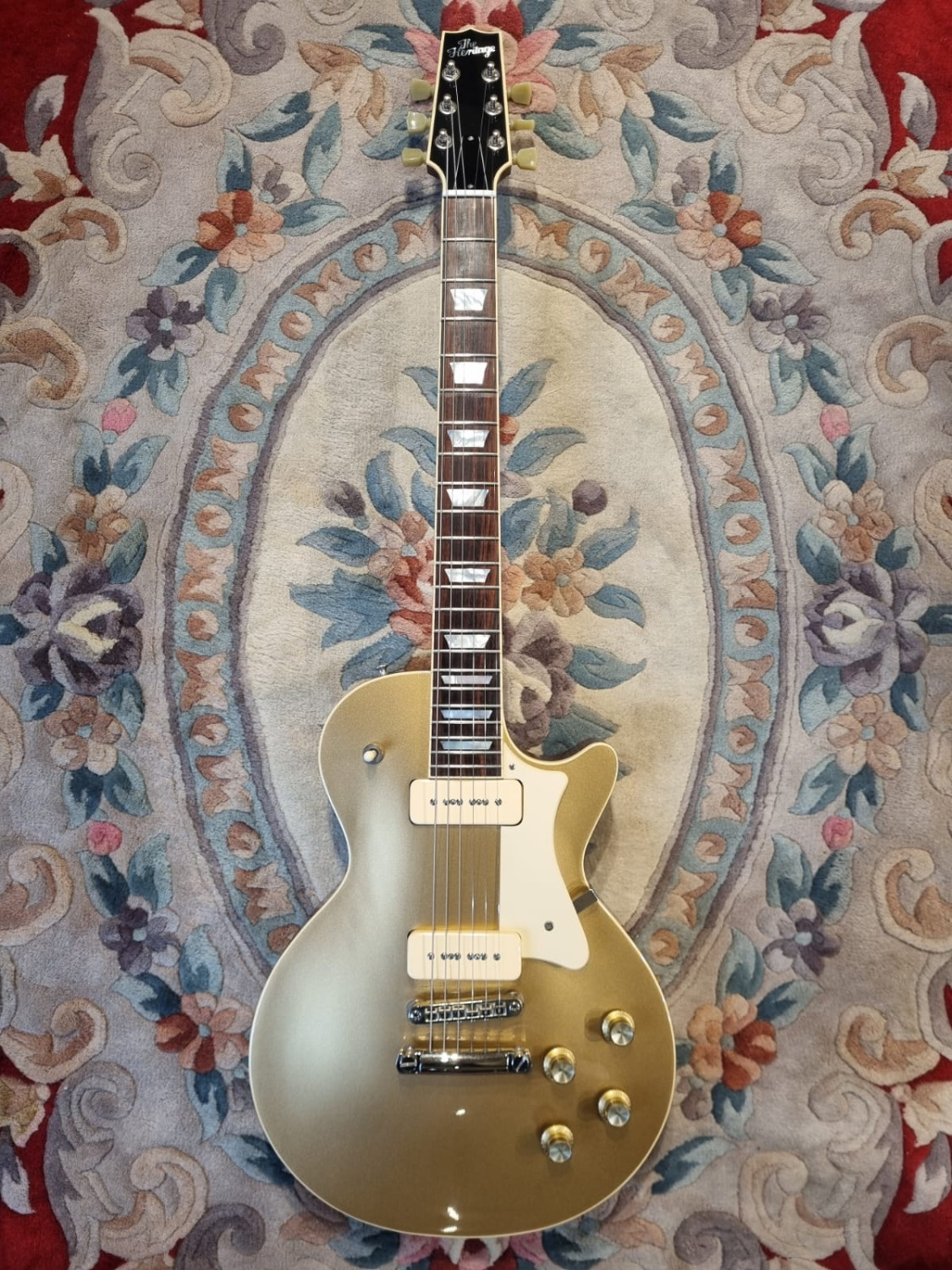 Guitarra eléctrica HERITAGE Custom Shop Special H-150 Gold Top Throbak P90