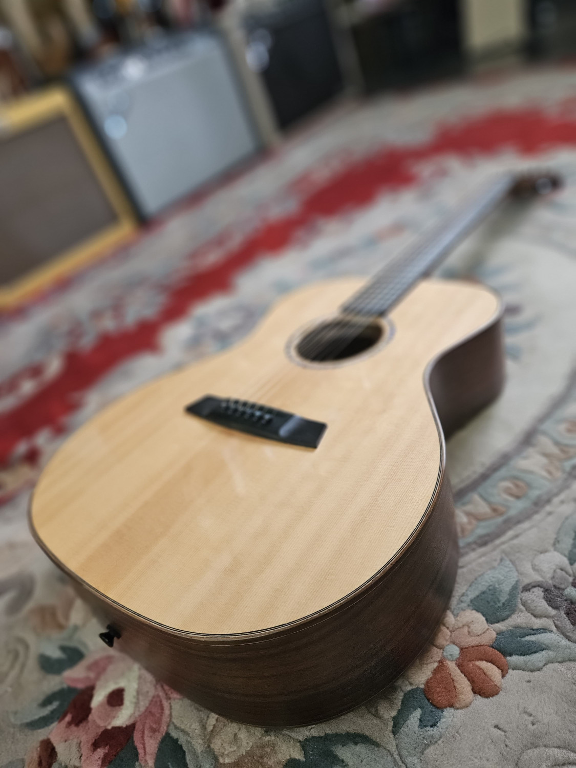 KREMONA R35