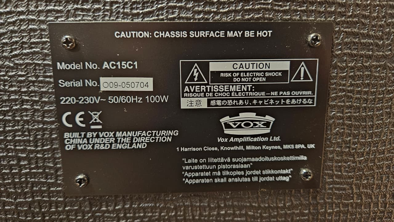 Amplificador VOX AC15C1