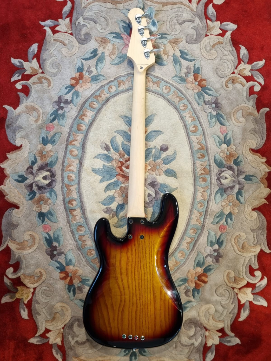 Basse LAKLAND Skyline P s44-64 Sunburst Rosewood