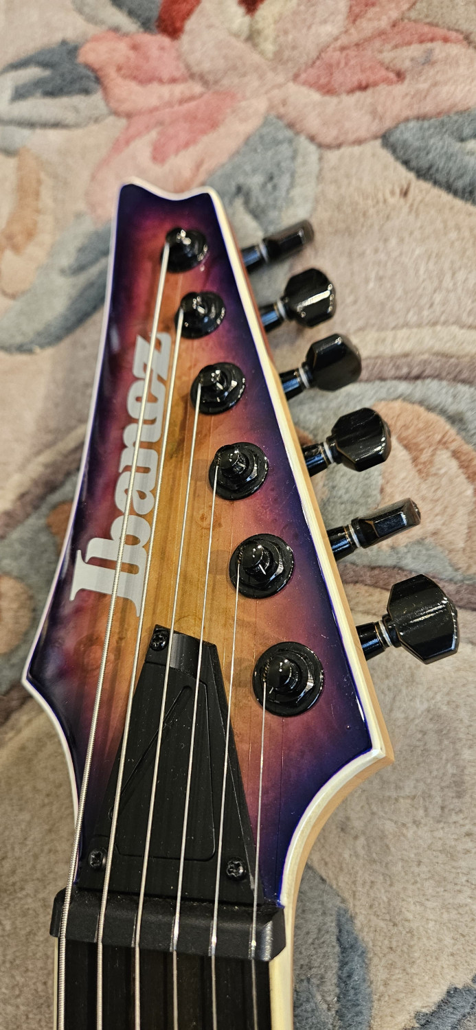 IBANEZ Iron Label RGIX6FDLB - Northern Lights Burst