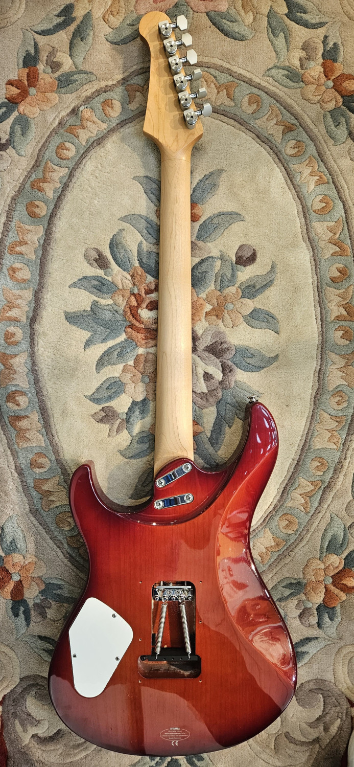 Guitarra eléctrica YAMAHA Pacifica 604w