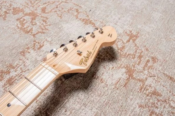 Guitarra elèctrica TOKAI Traditional AST52SH VWH/M Vintage White Maple