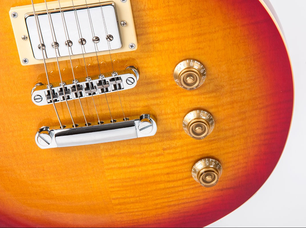 Guitare électrique HAMER Monaco Cherry Sunburst
