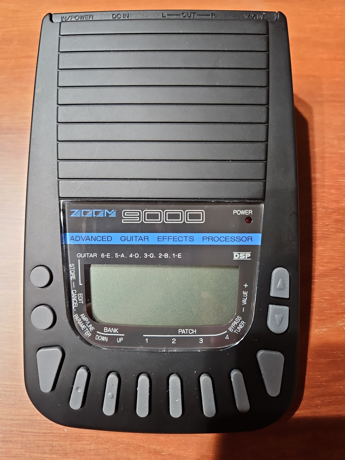 ZOOM 9000S Multi-effets vintage