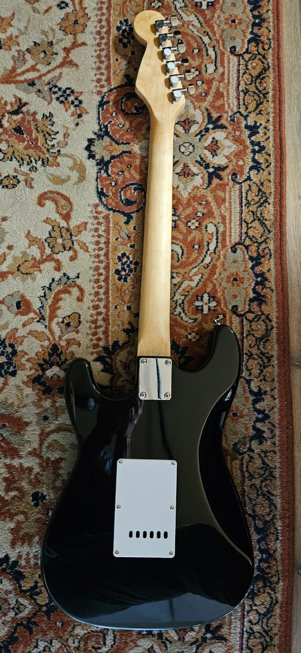 MEMPHIS FTAST-32-TS - Stratocaster