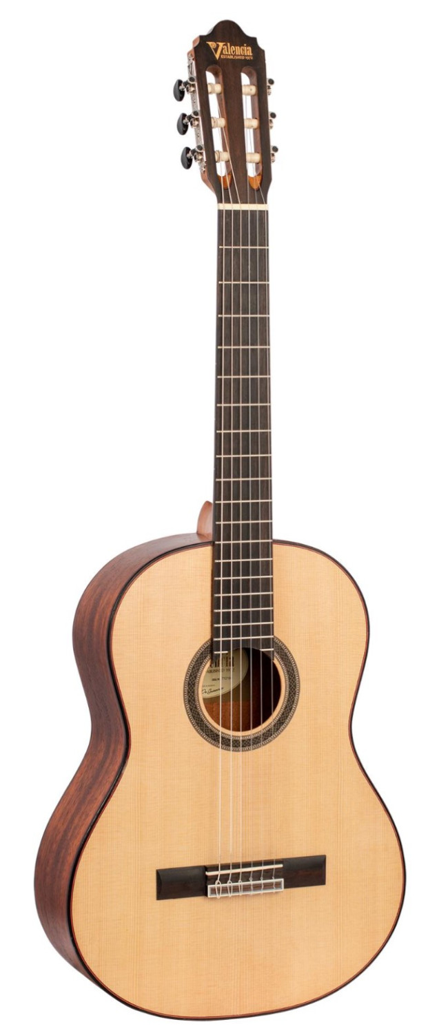 Guitare classique VALENCIA VC704