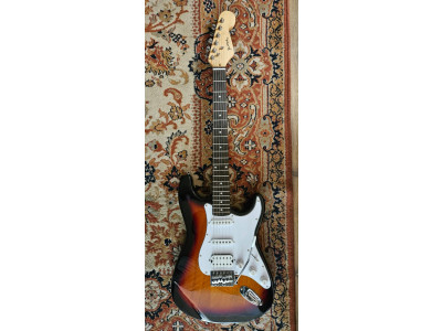 Guitarra elèctrica MEMPHIS FTASF-40-SB - Stratocaster Guitarra elèctrica MEMPHIS FTASF-40-SB - Stratocaster