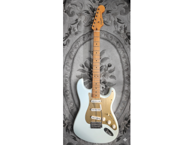 SQUIER 40th anniversary Strat Sonic Blue #ISSD22004118 - Segona Mà