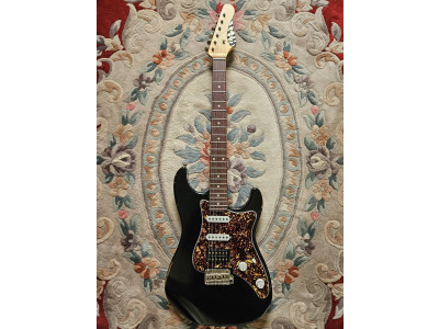 Guitare électrique FRIEDMAN Vintage-S Noir ARNBTH+SS-LA